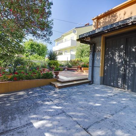 Apartment Oleander Mali Lošinj Esterno foto