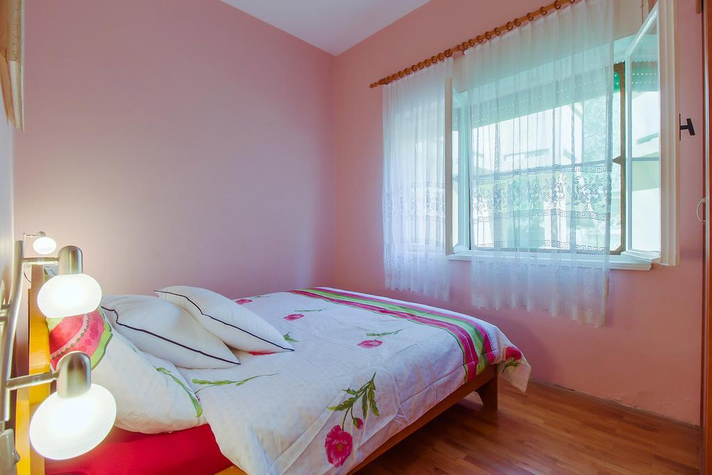 Apartment Oleander Mali Lošinj Esterno foto